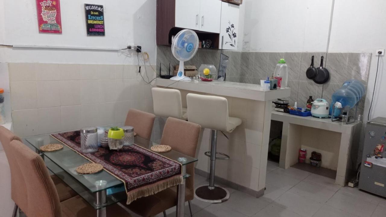 Neny'S Homestay Saba Екстериор снимка