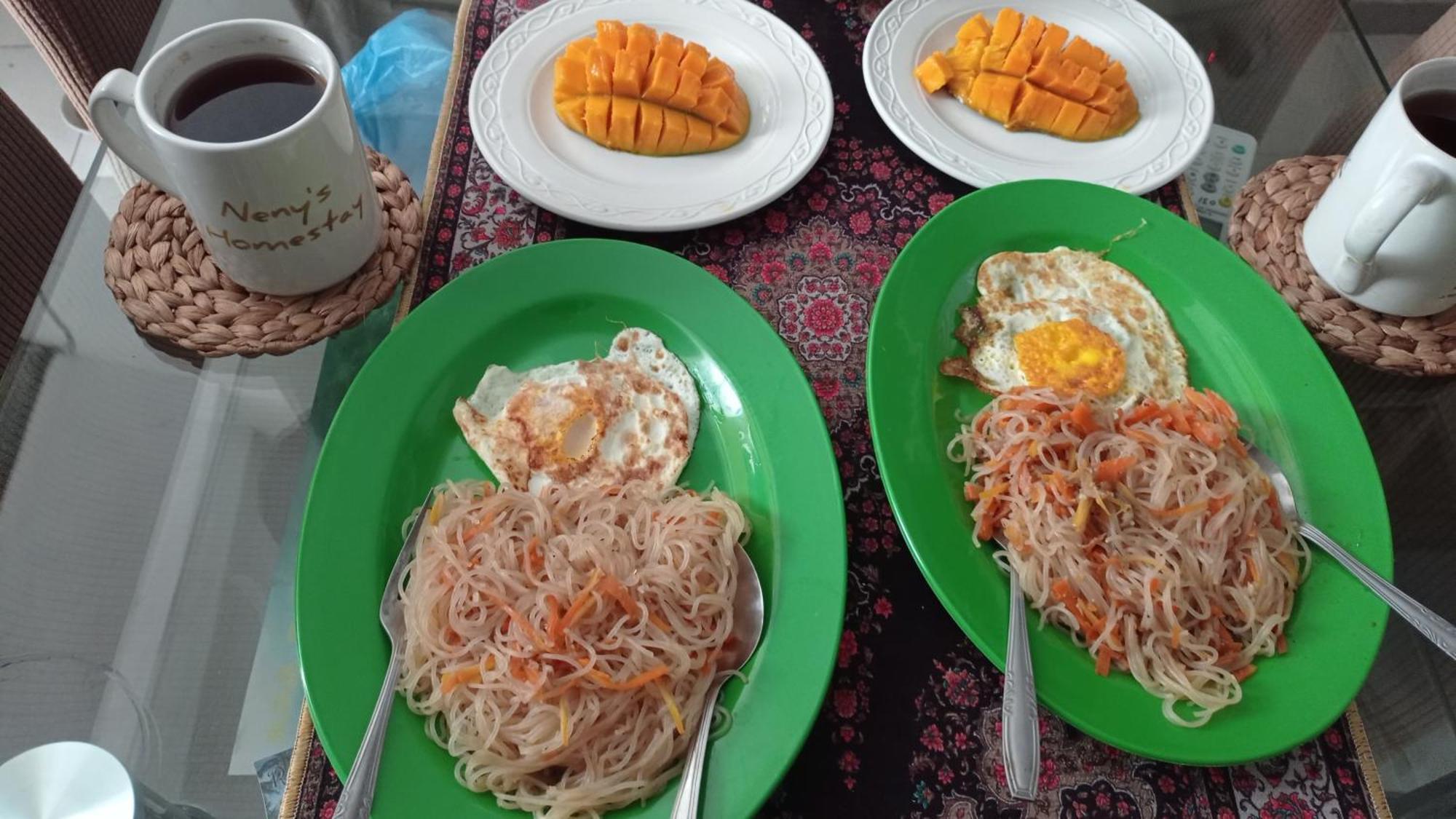 Neny'S Homestay Saba Екстериор снимка